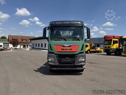 MAN TGS 41.480 10x4 Kipper / Swiss-Vehicle