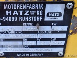 Holland Lift G-300DL30/S Diesel, 4x4x4 Drive, 33.5m Working Hei