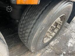 KRONE Koffer m. Isolierwänden u. LBW SDR 27