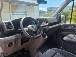 MAN MAN TGE 9 Sitzer Airlineboden Handicap Crafter