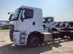 Ford Ford 4x2 Road 1833 Low Roof Sleeper Cab