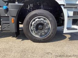 Ford Ford 4x2 Road 1833 Low Roof Sleeper Cab