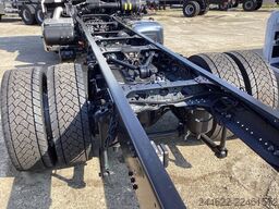 Ford Ford 4x2 Road 1833 Low Roof Sleeper Cab