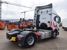 Iveco S-WAY AT460S