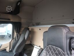 Mercedes Benz 1851 LSNRL Actros Bigspace Alu Xenon Navi Retarder