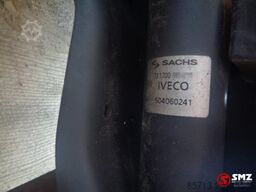 Iveco Occ cabineophanging stralis + schokdemper