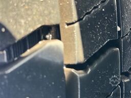 MERCEDES-BENZ ACTROS 2542 L / GIGASPACE / LENKACHSE