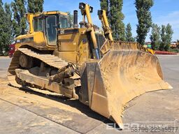 Caterpillar D8R