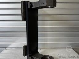 Schwenkkran 500kg Arburg Schwenkkran 500kg mit elektr. Kettenzug, 2006