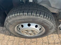 PEUGEOT Boxer Koffer mit Ladebordwand