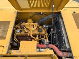 CATERPILLAR 330 Kettenbagger 30,8 Ton *5035 BTH