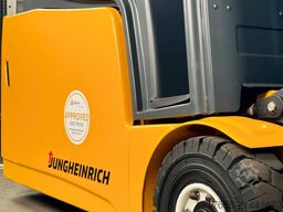 Jungheinrich EFG 218k - nur 3562 Std - Service Neu Batterie 90%