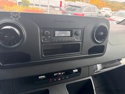 MERCEDES-BENZ Sprinter 215 CDI DoKa 9G Klima AHK SHZ