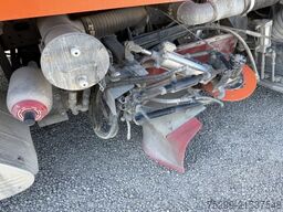 MAN 19.364 FLC 4x2 Kehrmaschine