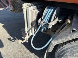 MAN 19.364 FLC 4x2 Kehrmaschine