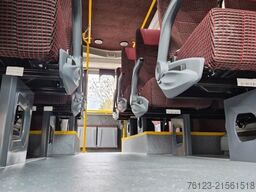 MERCEDES-BENZ Sprinter 517 Heckniederflur Vorlauffahrzeug