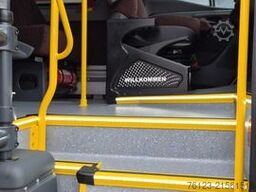 MERCEDES-BENZ Sprinter 517 Heckniederflur Vorlauffahrzeug