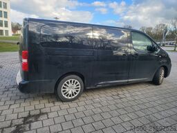 Peugeot Traveller Business L3