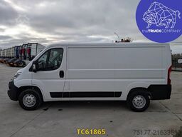 Opel Movano 140 cv l2h1 sms