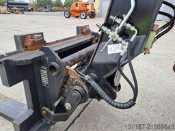 Manitou MT1840 - HD Forks