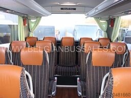 Mercedes TOURISMO RHD