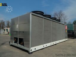 New Industrial Сhiller/Heat pump CLIMAVENETA 311/327 kW | With warranty