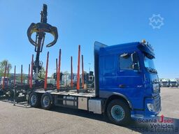 Kamion za izvlačenje drveta DAF 530 FT Kurzolz mit Kran nur mit Anhänger