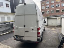 Mercedes-Benz Sprinter 315
