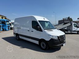 Mercedes-Benz SPRINTER 315