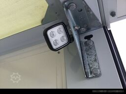 FUSO Canter 7C18 Junge-Koffer mit LBW +Klimaautomatk