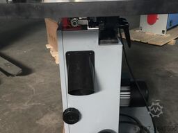 WOODLAND MACHINERY 500