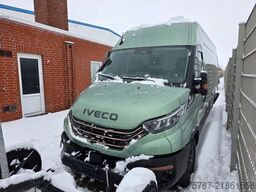 IVECO 35S18 Kastenwagen Maxi hoch&lang, Unfall