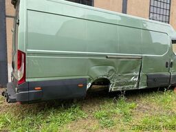 IVECO 35S18 Kastenwagen Maxi hoch&lang, Unfall