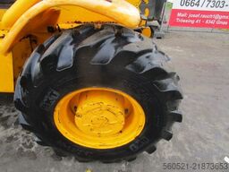 JCB 525-50 (2,5 Ton.-5m) mit Palettengabel + Schaufel