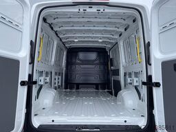 MAN TGE 3.180 L3H2 Kasten 4x4 AUTOM ACC STANDH SITZH