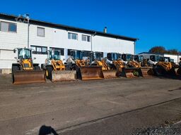 KOMATSU WA 270 Top wie Liebherr 524/538