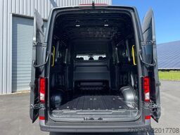 MAN TGE 3.180 L4H3 MIXTO 4x4 STANDHZ ACC LENKRADHZ