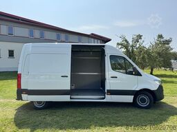 Mercedes-Benz Sprinter III 214 L2H2