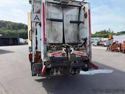 MERCEDES-BENZ Actros 2533 6x2 MP3 Zoeller XL