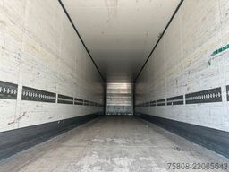 SCHMITZ CARGOBULL SKO 24 / 13,62 FP25 Iso Alufelgen Lift
