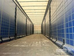 Schmitz Cargobull Curtainsider Mega
