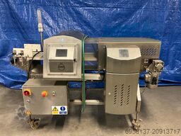 LOMA IQ3+ Metal Detector Conveyor Belt