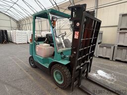 Mitsubishi FG20 F17B-01903