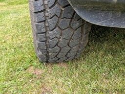 DODGE RAM 2500-Grün foliert-original Weiß - unfallfrei