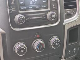DODGE RAM 2500-Grün foliert-original Weiß - unfallfrei