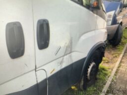 IVECO 35S14 KASTEN, KLIMA, RüCKFAHRKAMERA