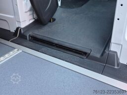 MERCEDES-BENZ 10 Sprinter Lord Light 22 Sitzer Vorlauffahrzeug