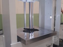 Hidrobrasil 40 T Richtpresse DW-40