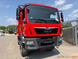 MAN TGM 13.290 4x4 Getränke/Seitenlader+LBW/Navi
