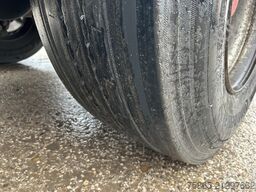 Tracon TO 1630 / Curtainside / Loadlift / Liftaxle / S...